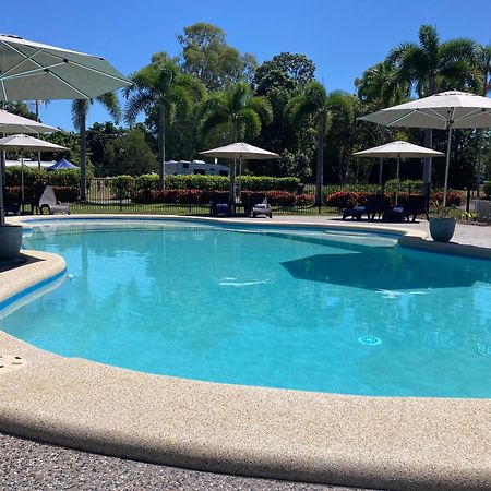Bali Hai Holiday Park Mission Beach Bagian luar foto
